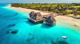 Outdoor dining in Zanzibar